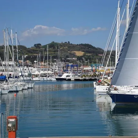 Casa Gabry Design A Due Passi Dal Centro E Dal Mare